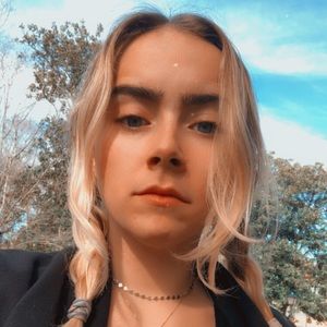 Meet your Posher, Shaina